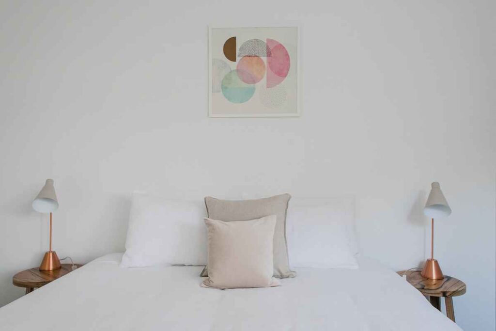Timeless White Furniture for Your Bedroom